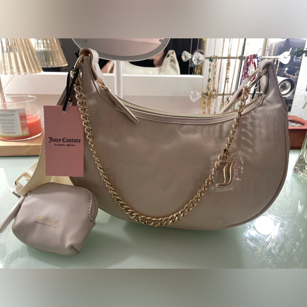 Juicy Couture Cream Quilted Angel Juicy Puff Half Moon Crossbody Bag - Picture 2 of 9